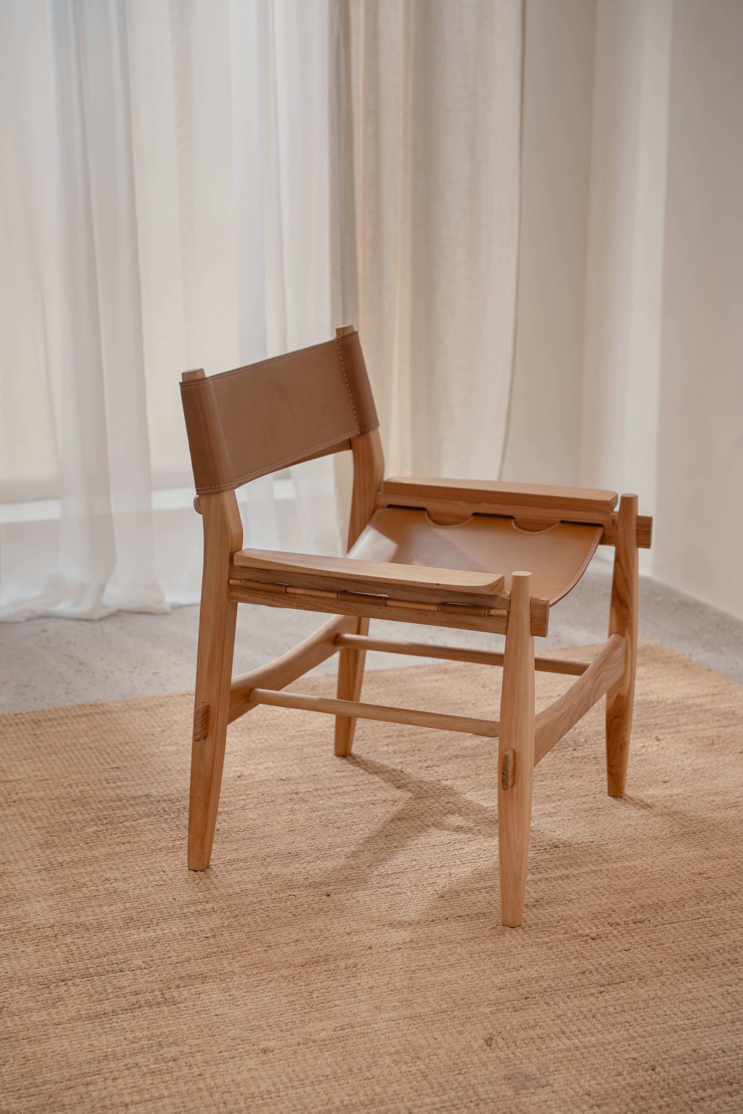 Solana Leather Teak Lounge Chair