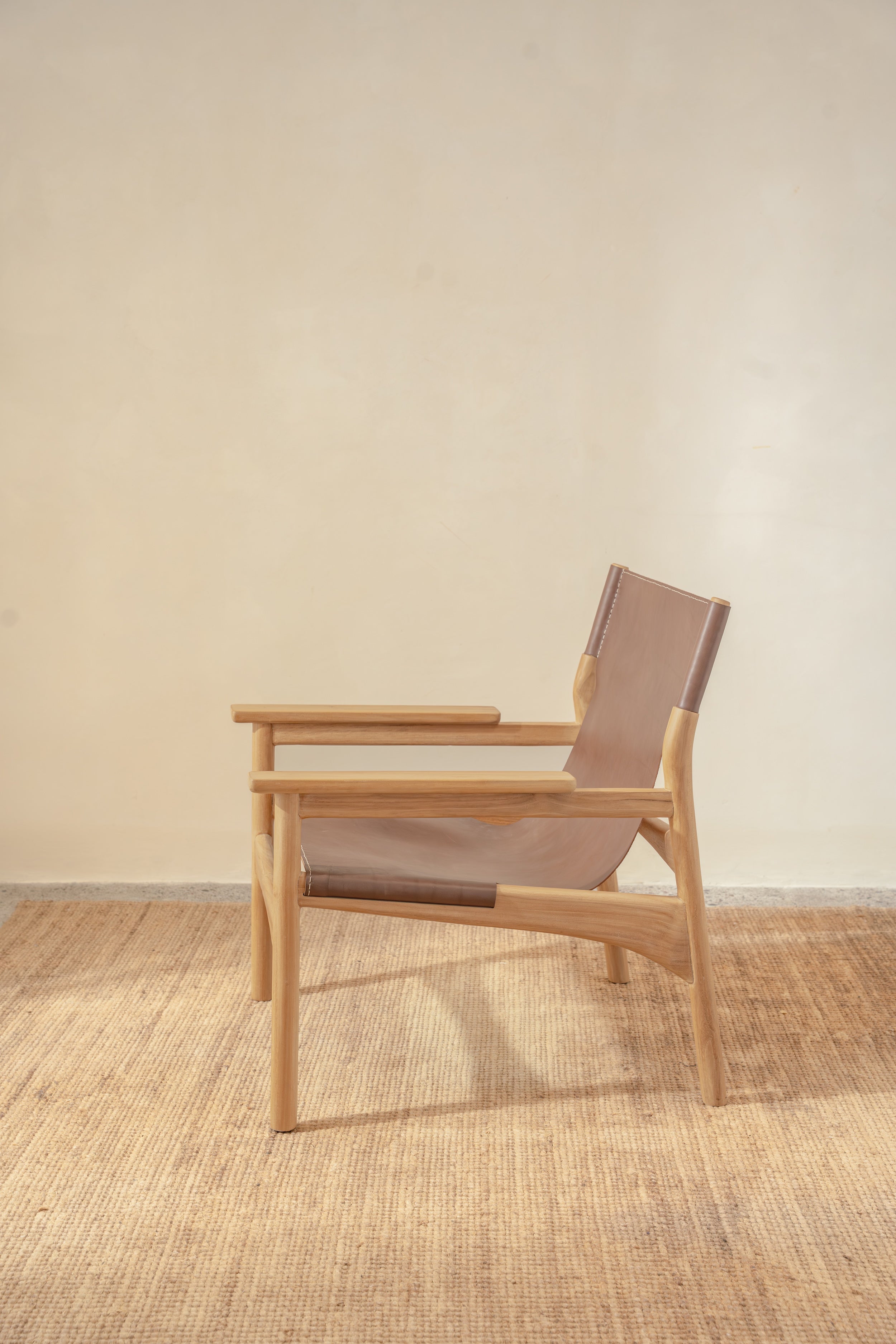 Mona Sling Leather Teak Lounge Chair