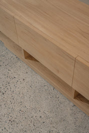 Labo Low Console