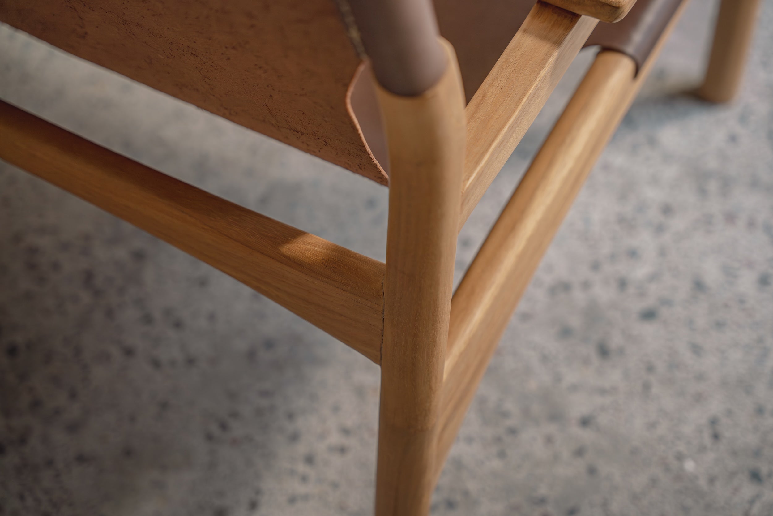 Mona Sling Leather and Teak Lounge Chair
