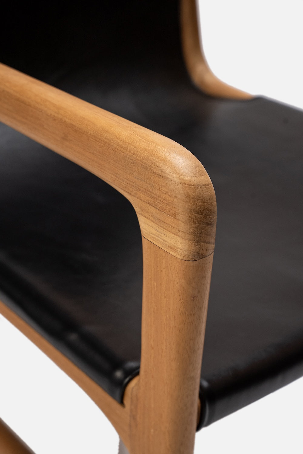 Lola Teak and Sling Leather Dining Chair – balè
